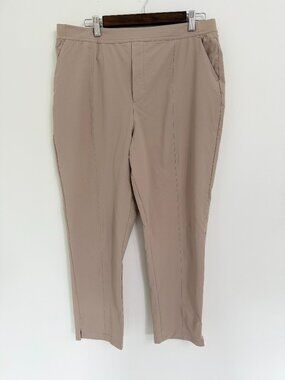 Zella Women’s XL Beige Pull-On Pants Cropped Stretch Athletic Travel Pants